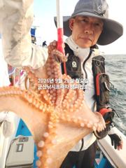 변산레저낚시 [카이저2호] 9월19일 대물민어105cm생미끼낚시 조황입니다. 사진